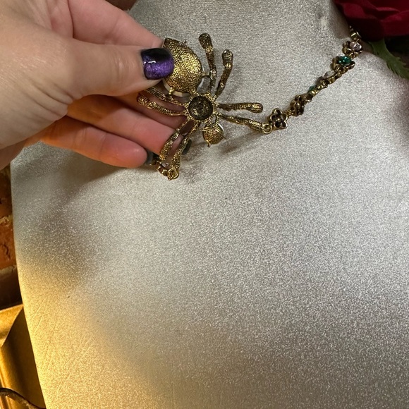 Unique spider 🕷️ necklace new year glam - Picture 4 of 8